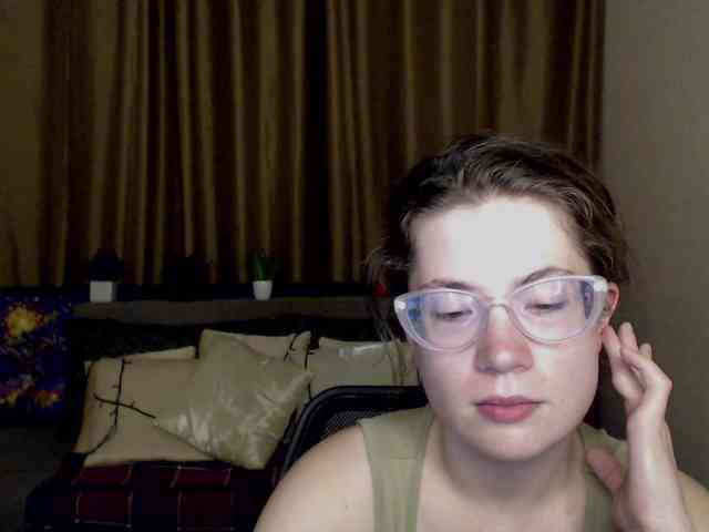 Aliciafolow009 webcam