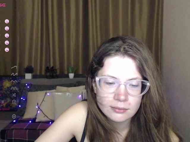 Aliciafolow009 webcam