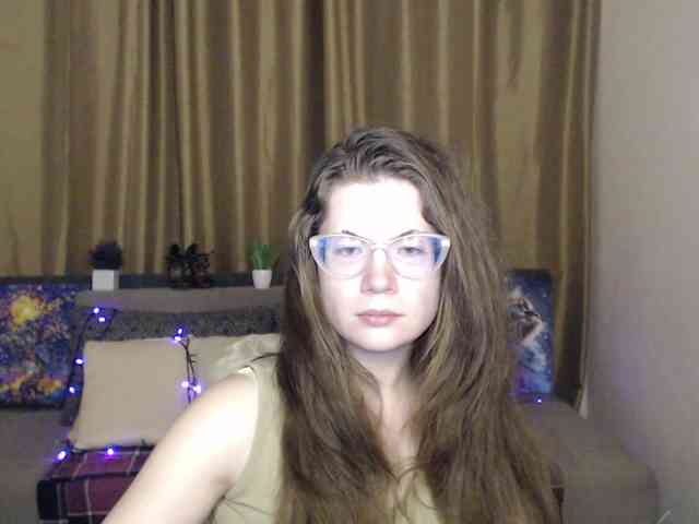 Aliciafolow009 webcam