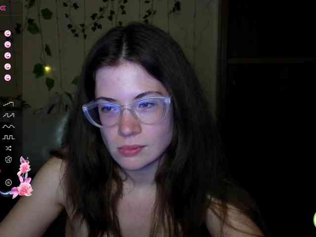 Aliciafolow009 webcam