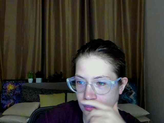 Aliciafolow009 webcam