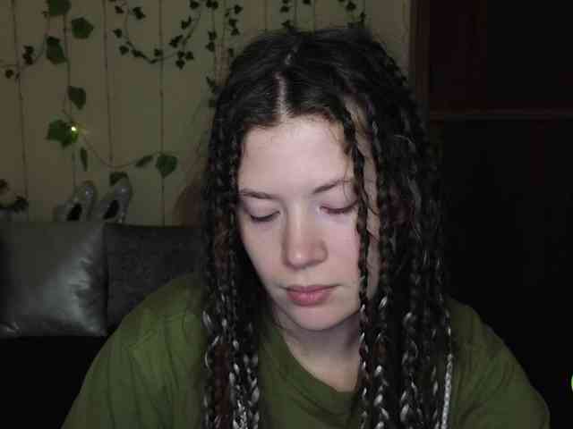 Aliciafolow009 webcam