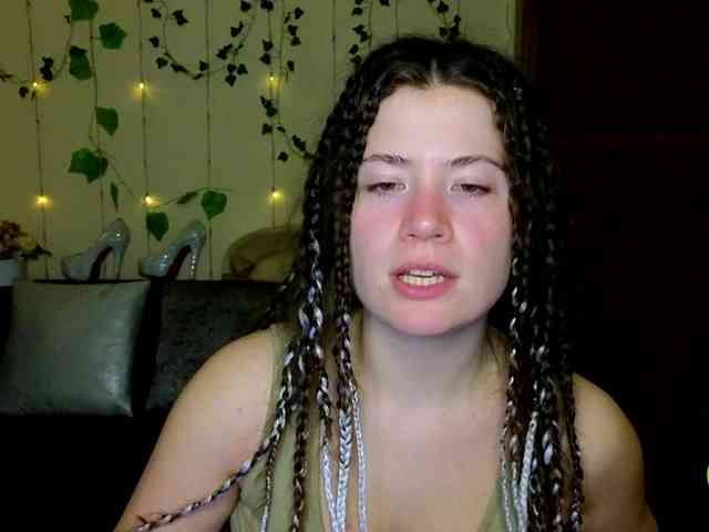 Aliciafolow009 webcam