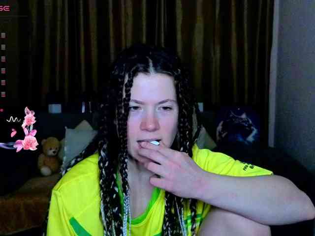 Aliciafolow009 webcam