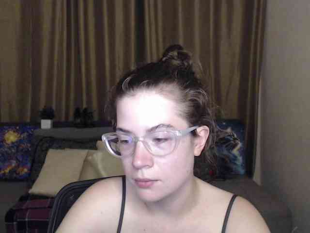 Aliciafolow009 webcam