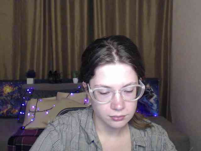 Aliciafolow009 webcam
