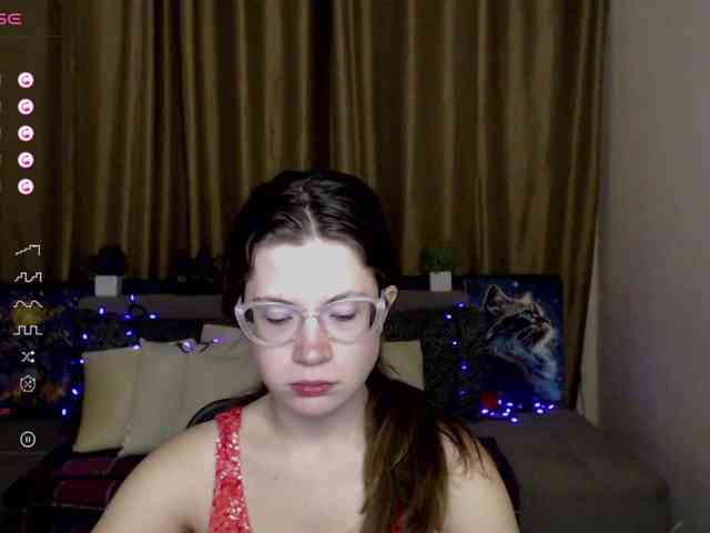 Aliciafolow009 webcam