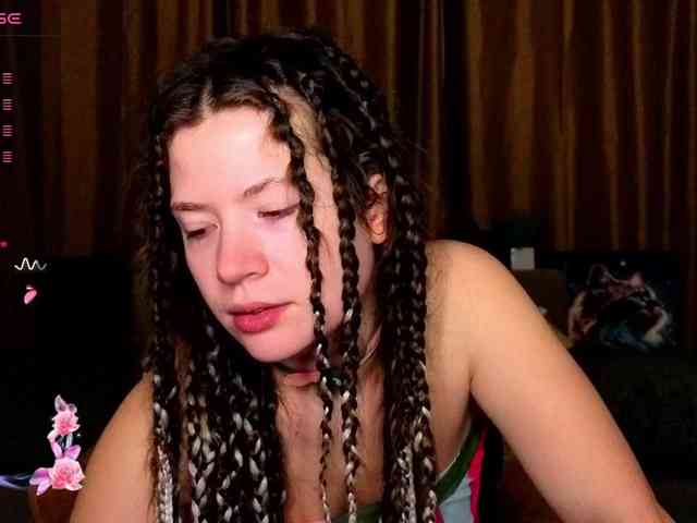 Aliciafolow009 webcam