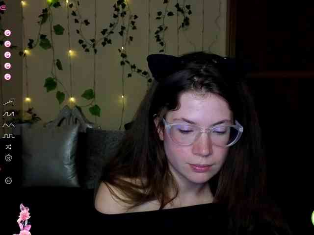 Aliciafolow009 webcam