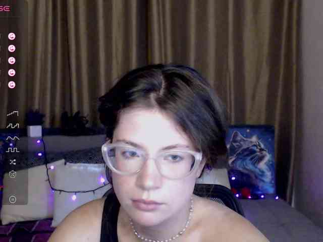 Aliciafolow009 webcam