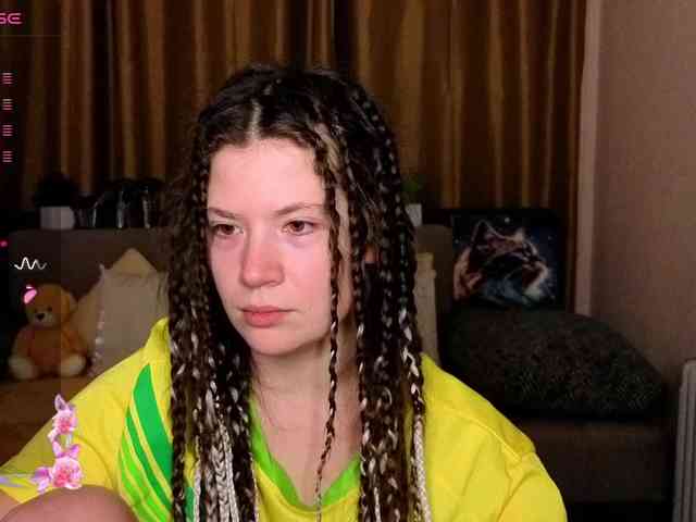 Aliciafolow009 webcam