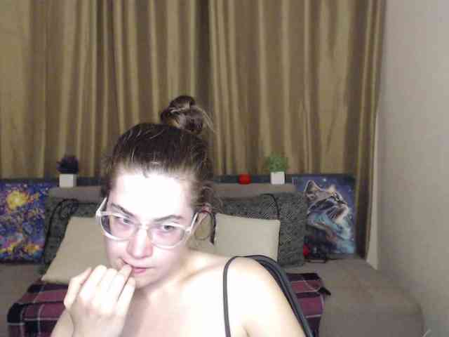 Aliciafolow009 webcam