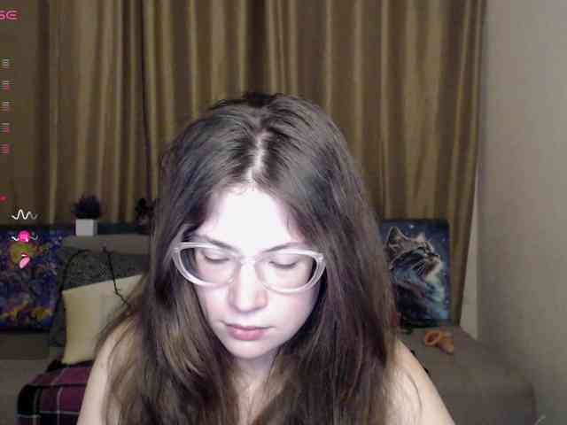 Aliciafolow009 webcam