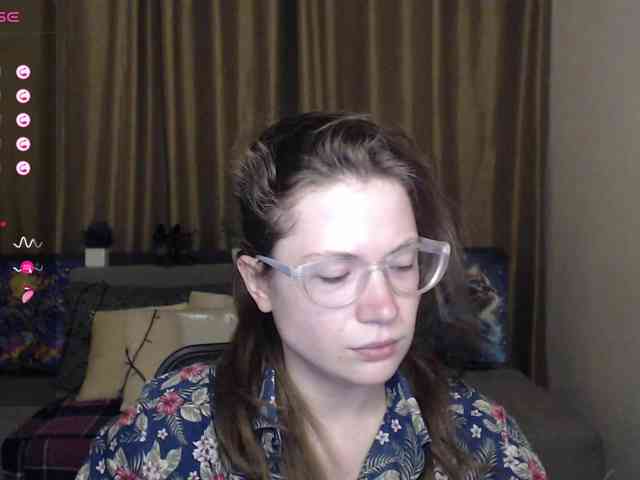 Aliciafolow009 webcam