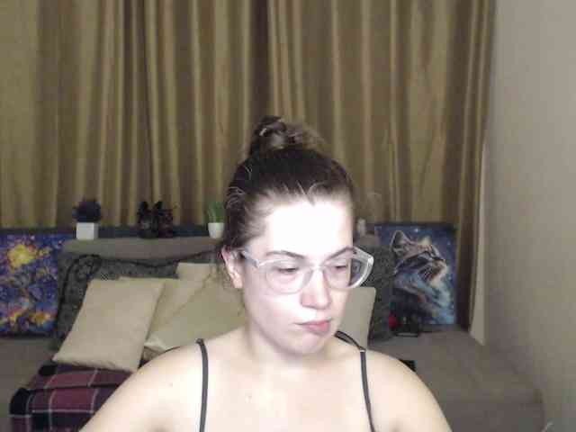 Aliciafolow009 webcam