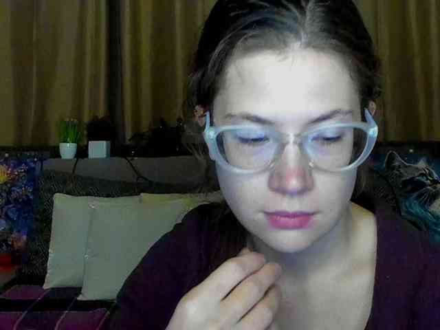 Aliciafolow009 webcam