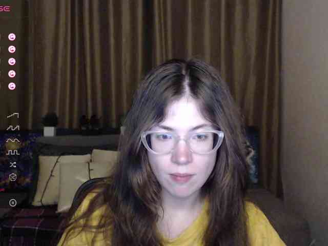 Aliciafolow009 webcam
