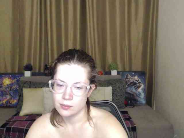 Aliciafolow009 webcam