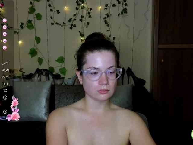 Aliciafolow009 webcam