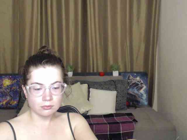 Aliciafolow009 webcam