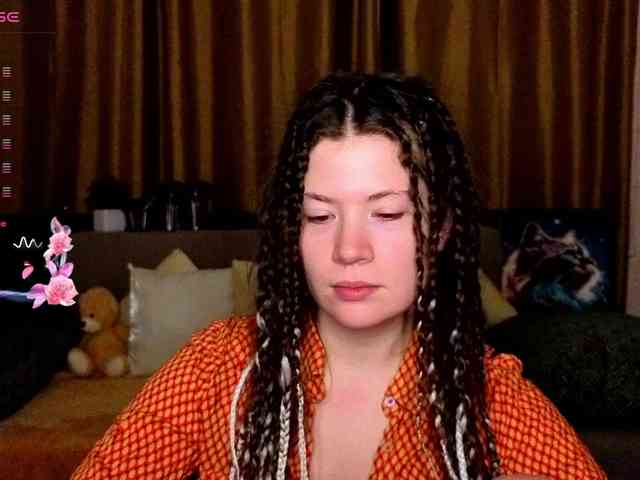 Aliciafolow009 webcam