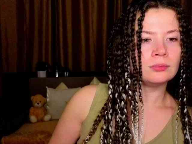 Aliciafolow009 webcam