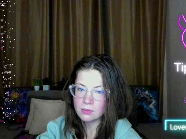 Aliciafolow009 webcam