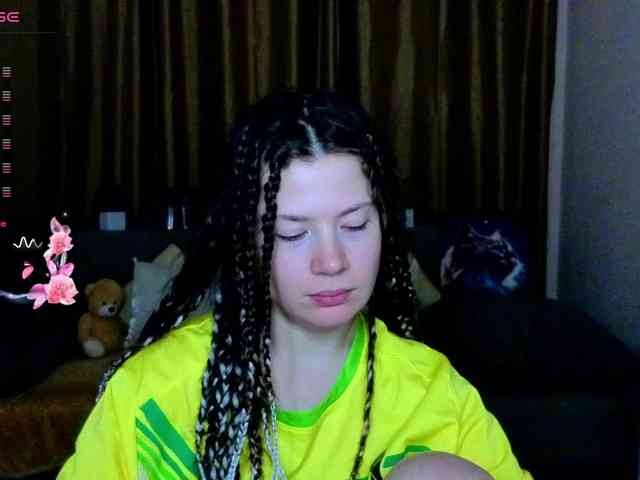 Aliciafolow009 webcam