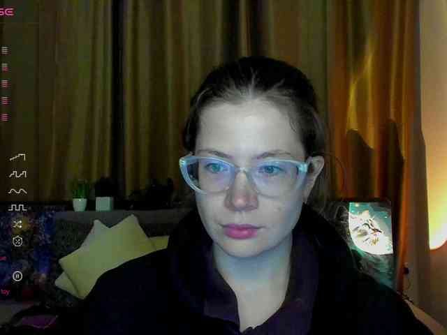Aliciafolow009 webcam