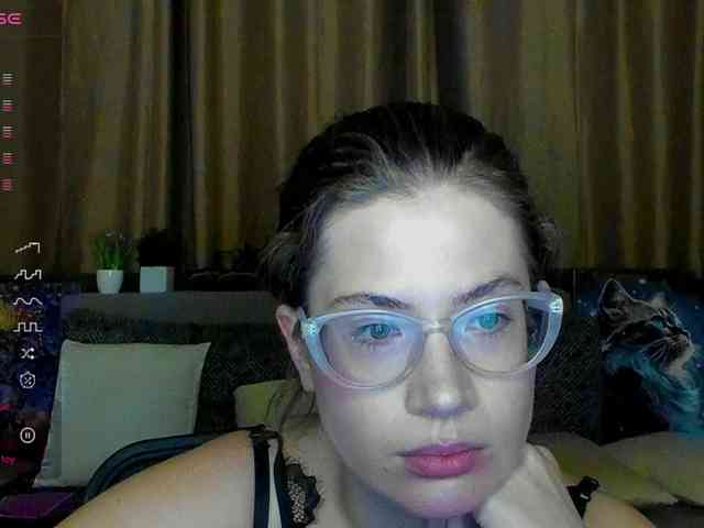 Aliciafolow009 webcam