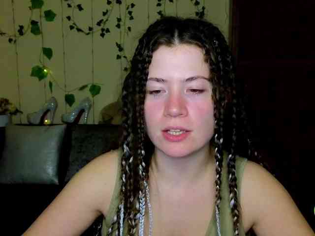 Aliciafolow009 webcam