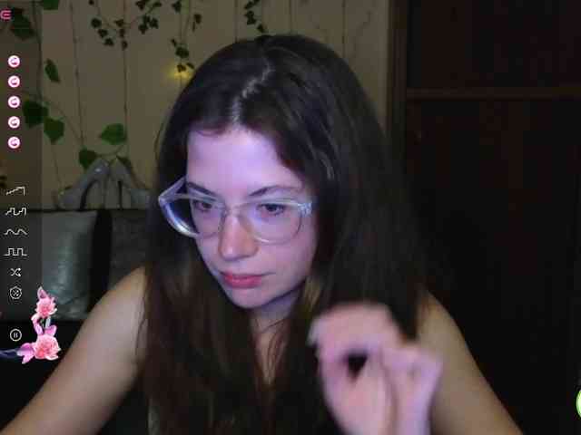 Aliciafolow009 webcam
