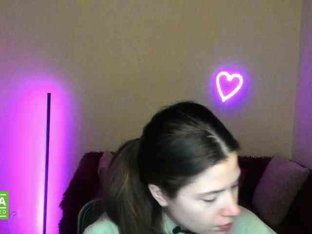 Aliciafolow009 webcam