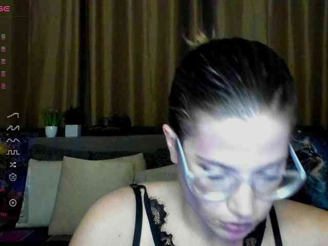 Aliciafolow009 webcam