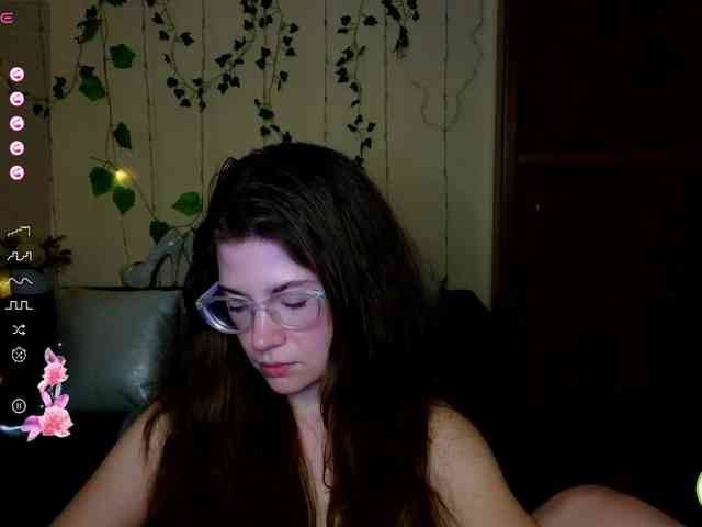 Aliciafolow009 webcam