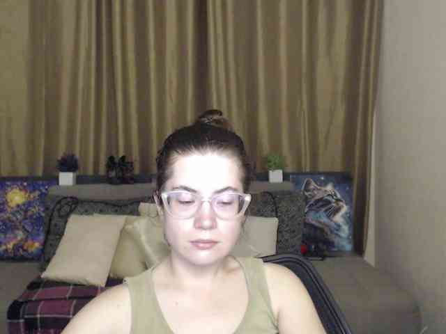 Aliciafolow009 webcam