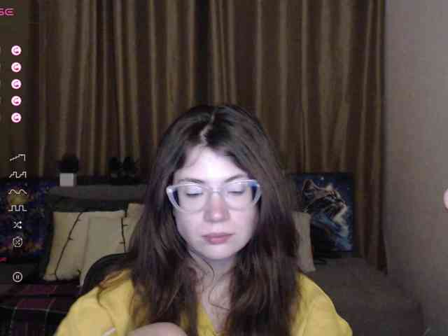 Aliciafolow009 webcam