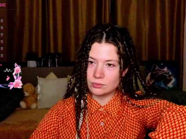 Aliciafolow009 webcam