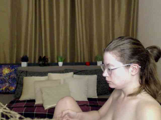 Aliciafolow009 webcam