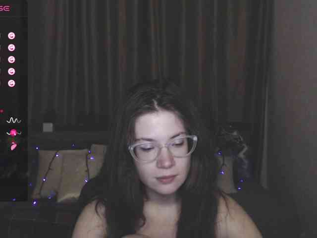 Aliciafolow009 webcam