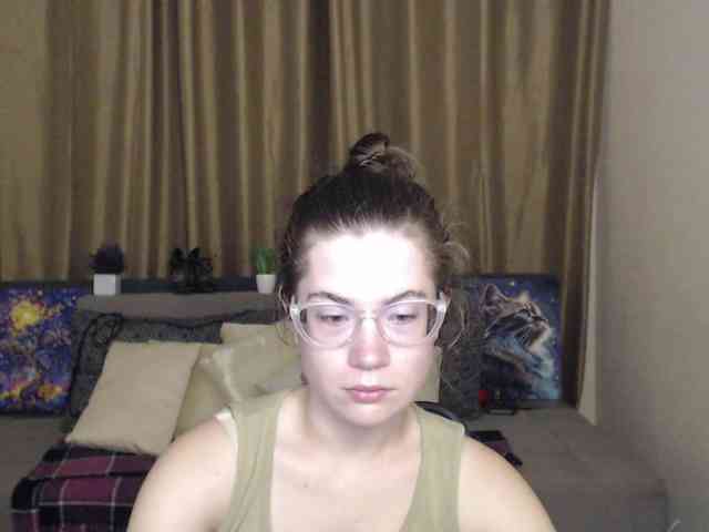 Aliciafolow009 webcam