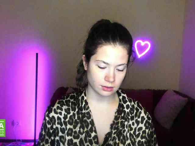 Aliciafolow009 webcam