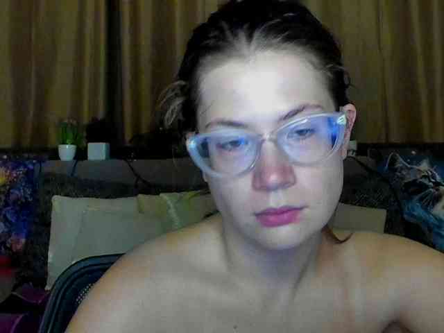 Aliciafolow009 webcam