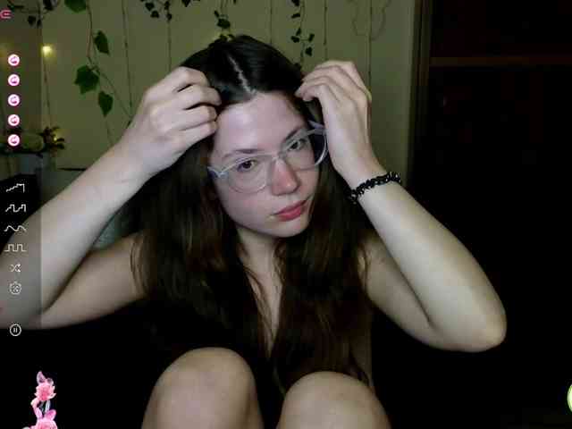 Aliciafolow009 webcam