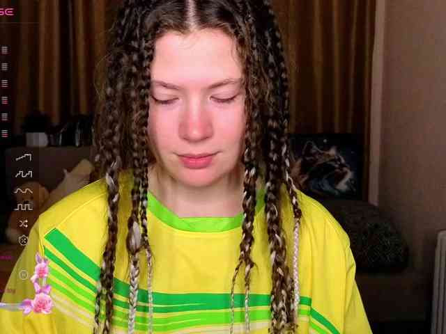 Aliciafolow009 webcam