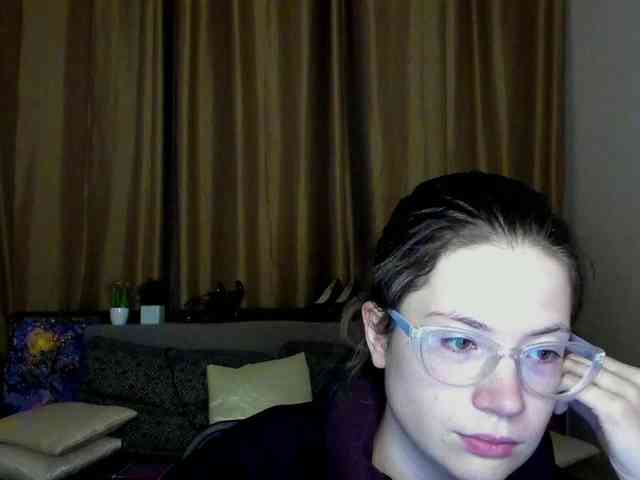 Aliciafolow009 webcam