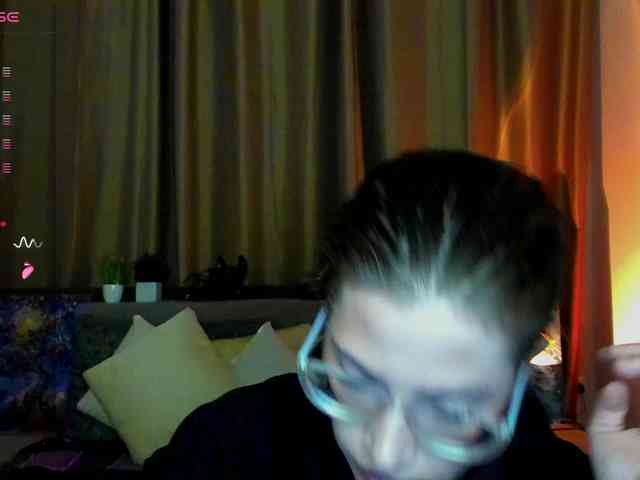Aliciafolow009 webcam