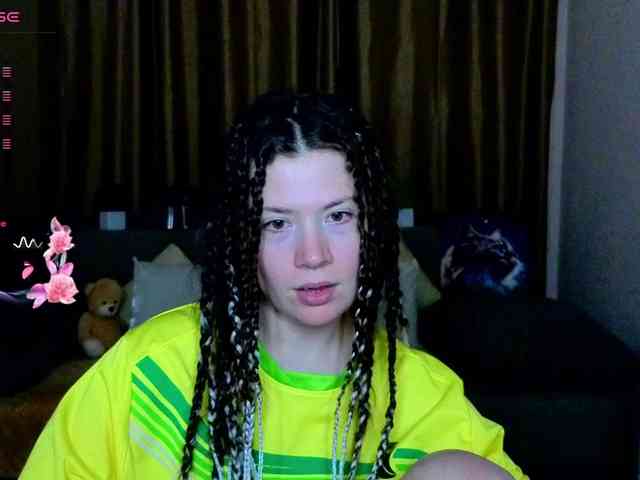 Aliciafolow009 webcam