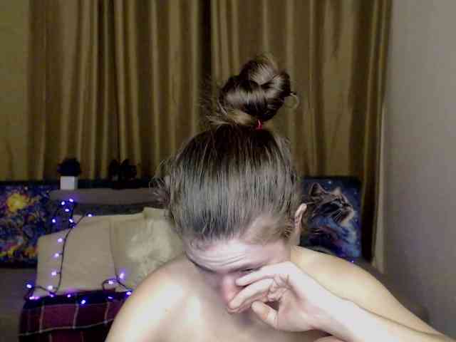 Aliciafolow009 webcam