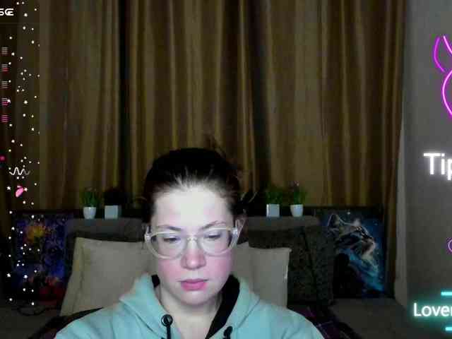 Aliciafolow009 webcam